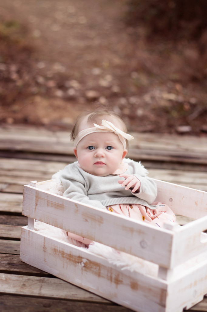 Outdoor milestone session | Seattle newborn photographer