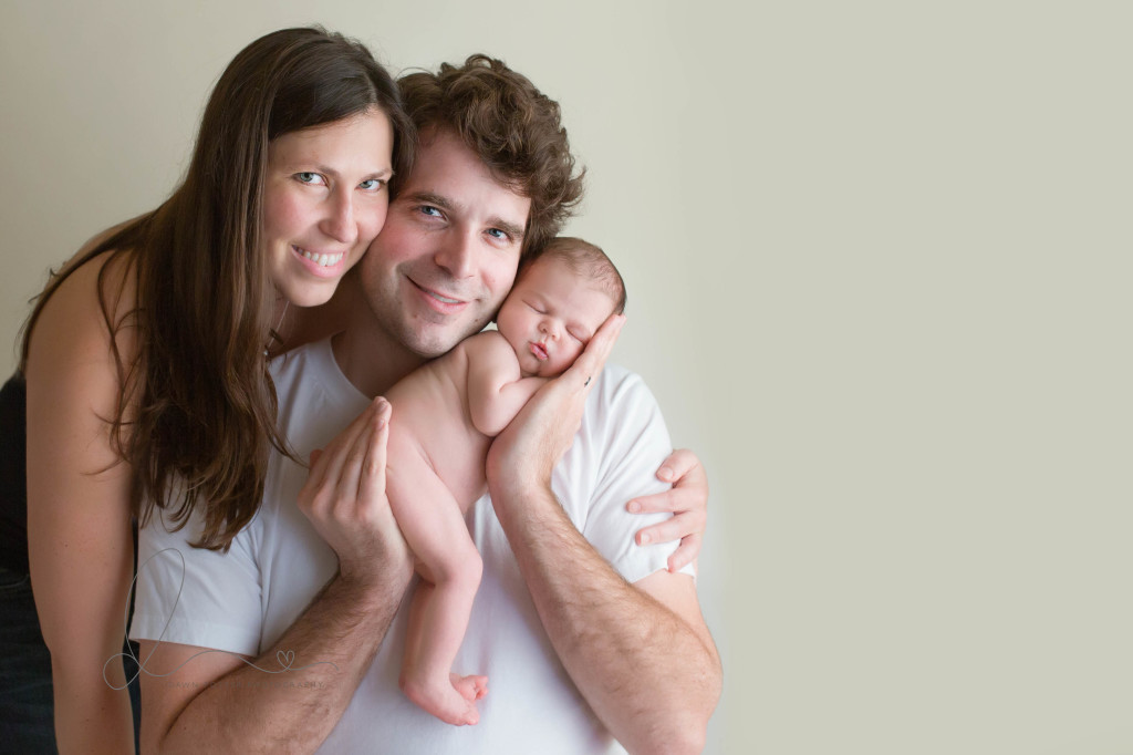 Seattle newborn photographer | Family of Three