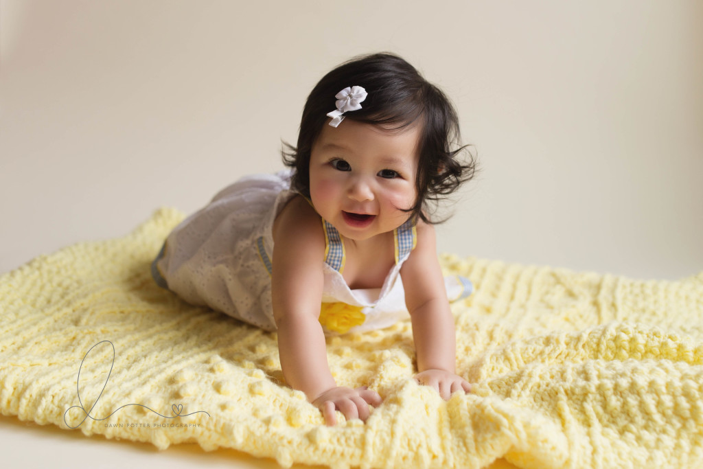 Brown eyed girl | Seattle baby photographer