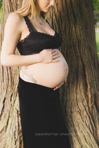 momma to be Trisha| Maple Valley Maternity Photographer