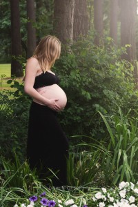 momma to be Trisha| Maple Valley Maternity Photographer