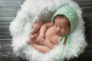 sleepy baby girl | seattle newborn photographer
