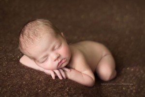 baby yawn | Seattle newborn photographer