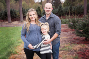 outdoor session Seattle newborn baby maternity photographer