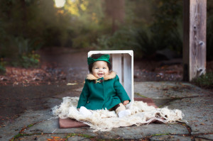 Outdoor Milestone Session | Seattle newborn photographer