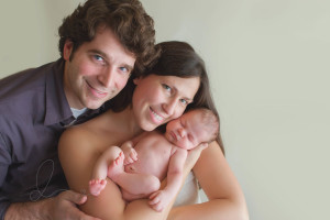 Seattle newborn photographer | Family of Three