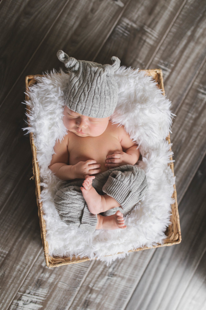 Sleepy Baby Boy | Maple Valley Newborn Photographer | Seattle Newborn Photographer-12