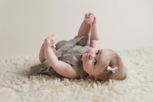 Blue eyes baby girl | Issaquah-Hobart newborn-baby photographer