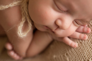 macro baby | Issaquah-Hobart Newborn Baby Photographer | Maple Valley Newborn Photographer | Seattle Newborn Photographer-Seattle newborn photographer