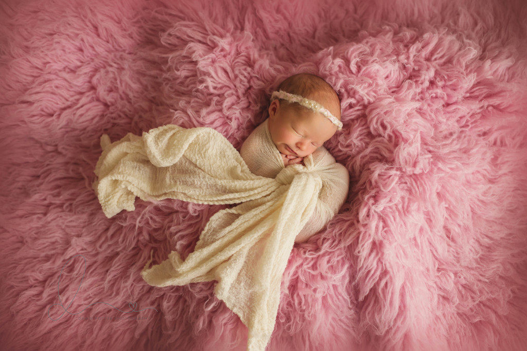 wrapped baby | Issaquah-Hobart newborn baby photographer | Seattle newborn baby photographer