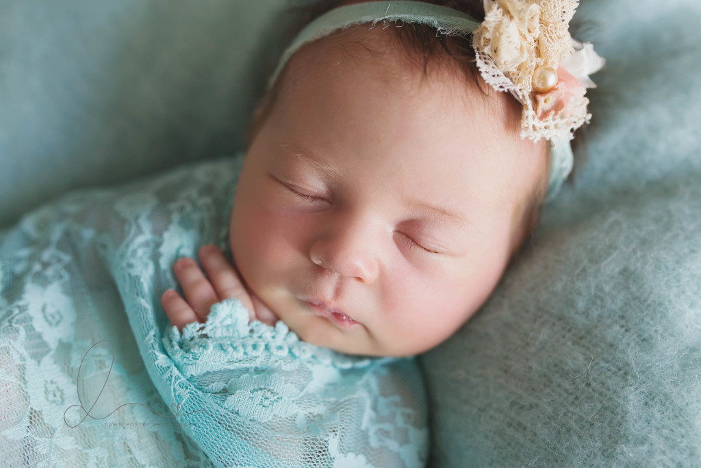 baby girl | newborn photography workshop | Bellevue - Seattle newborn baby photographer