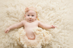 baby girl | 4 months milestone session | maple valley - Seattle baby photographer