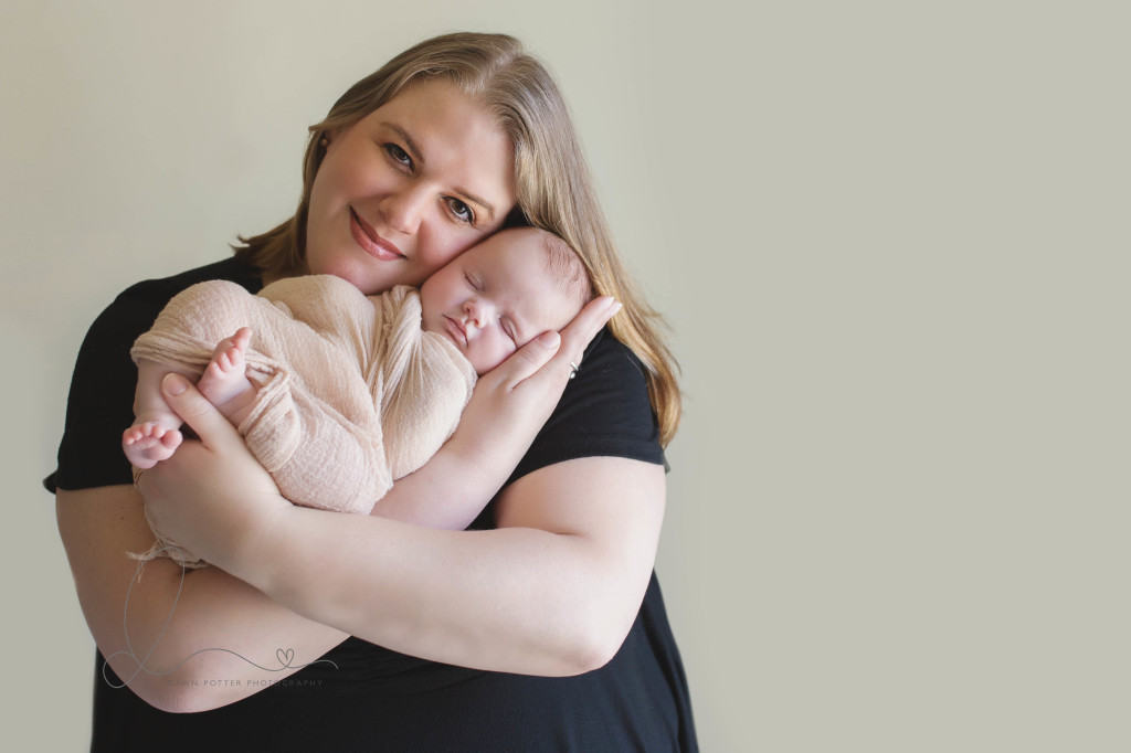 momma and 2 month old newborn | maple Valley Eastside newborn baby photographer