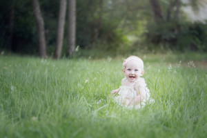 8 month sitting up | Outdoor baby | Maple Valley baby photographer