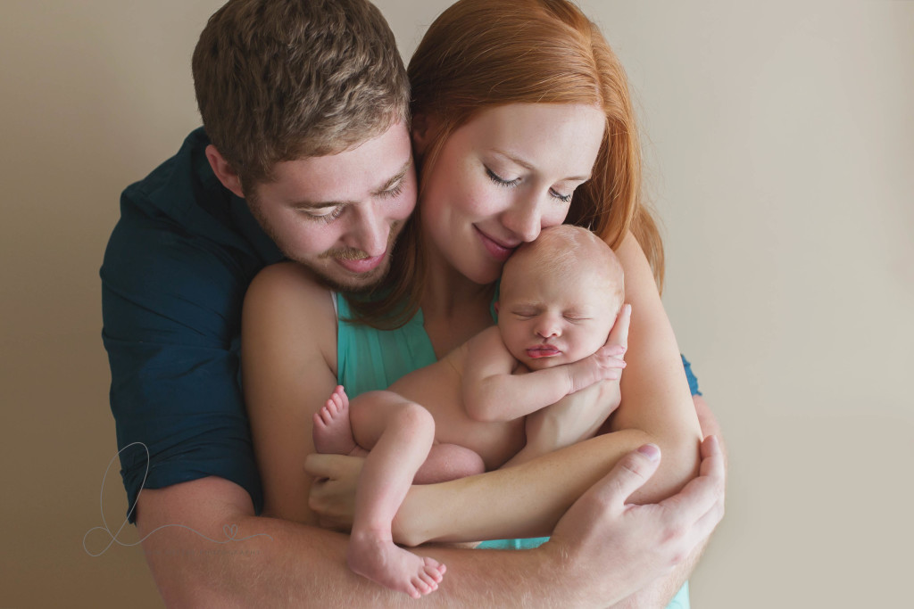 family newborn photo | newborn sibling session | baby boy with big sister | issaquah - renton newborn baby photographer