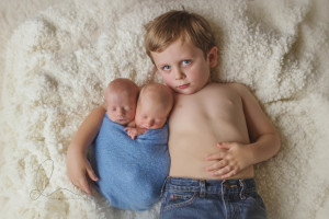 issaquah baby photographer | newborn twin boys