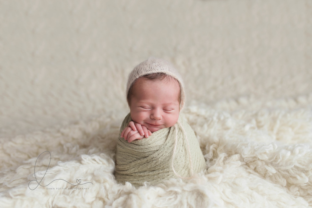 star wars theme baby boy | issaquah newborn photographer | potato sack pose