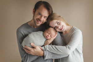 newborn baby boy wrapped with dad and big sister | issaquah baby photographer