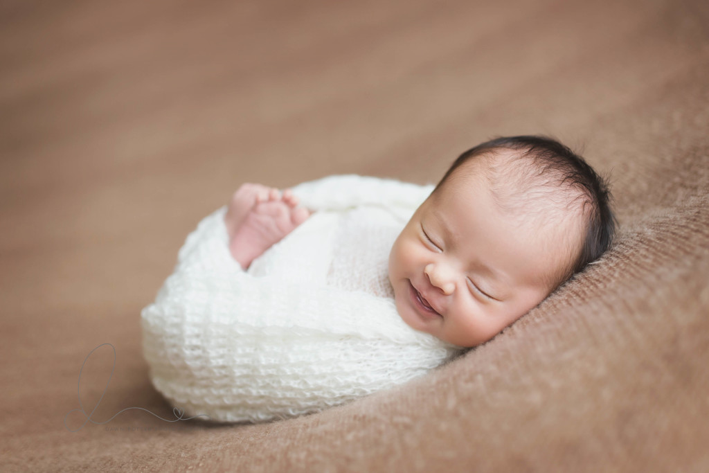 baby wrapped posed | three week old | bellevue newborn photographer