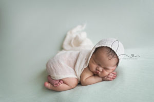 Bellevue newborn session | baby girl tushy pose