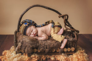 Issaquah newborn session | issaquah baby boy in a prop