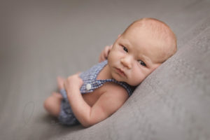 Issaquah newborn session | issaquah baby boy wide awake
