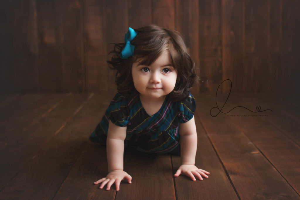 Issaquah Baby Photographer | Issaquah newborn studio | cake smash session