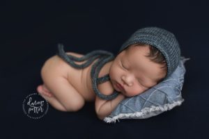 Issaquah Newborn Photographer