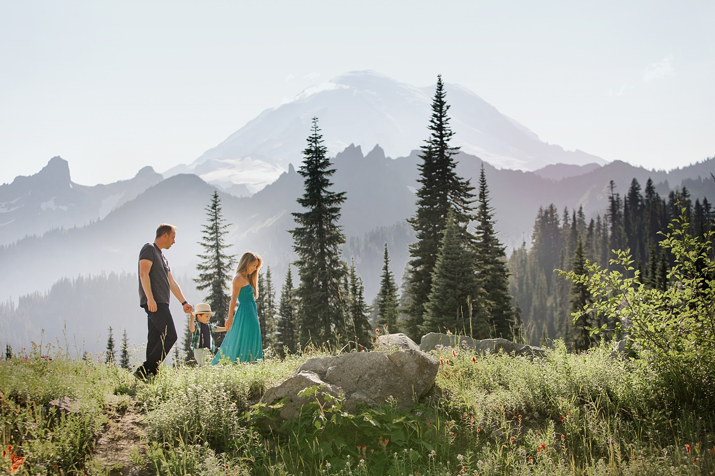 Seattle Family Photographer Dawn Potter Photography The Newborn Whisperer_