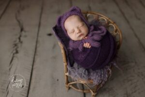 newborn photographer near me Seattle
