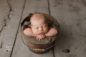 newborn portraits near me, infant photography Seattle, Seattle's best newborn photographer